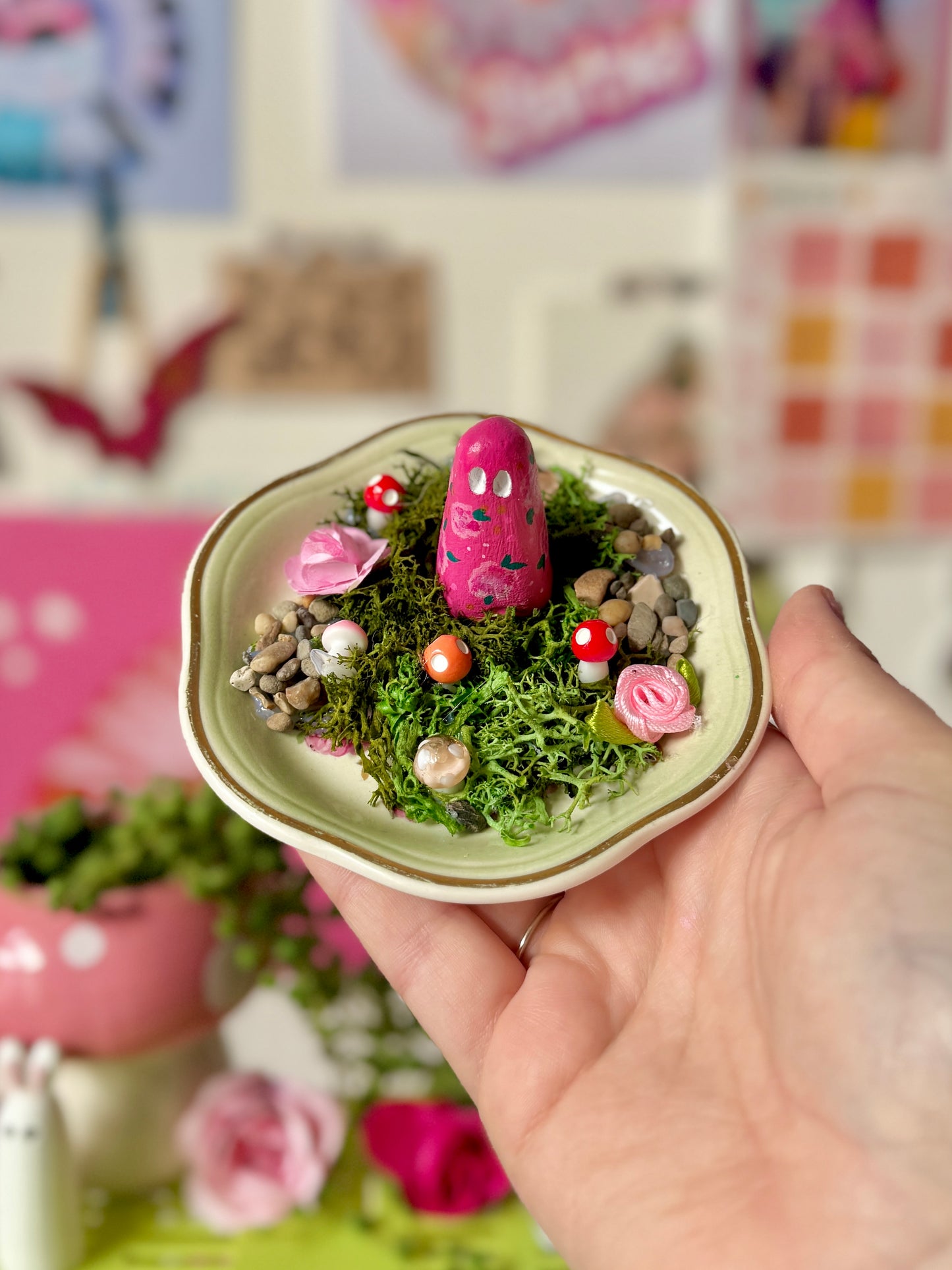 Small Clay Ghost Plate