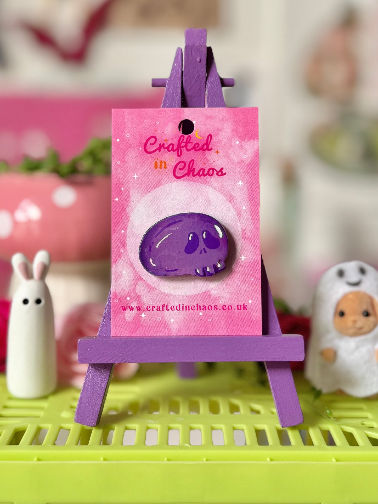 Lilac Skull - Clay Pin