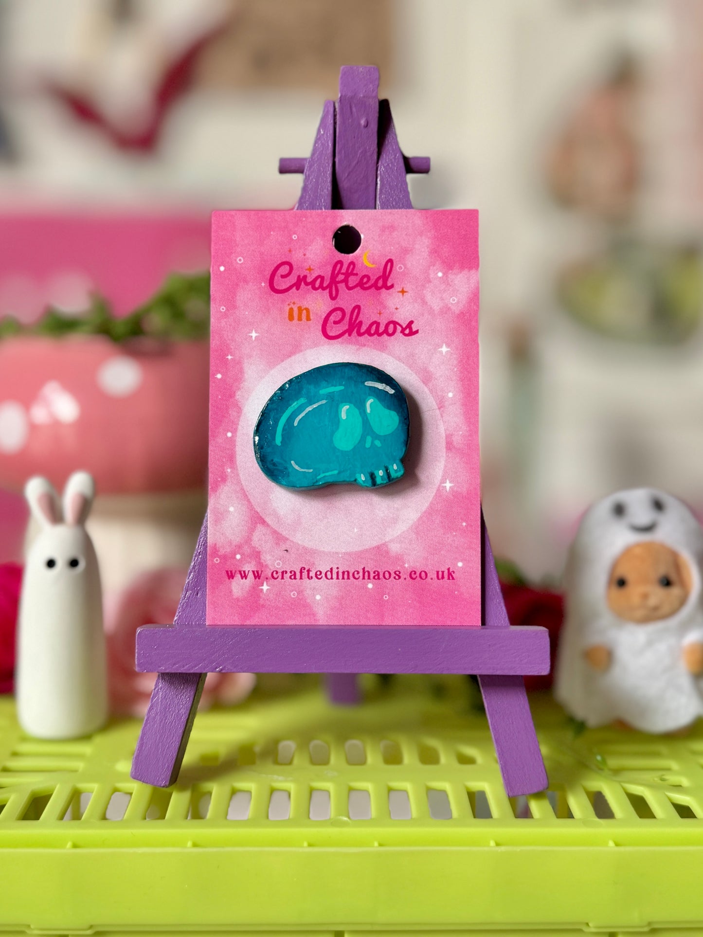 Teal Skull - Clay Pin